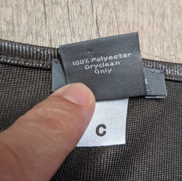 Ann Taylor Metallic Sleeveless Top - Picture 7 of 7